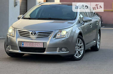 Универсал Toyota Avensis 2010 в Ровно