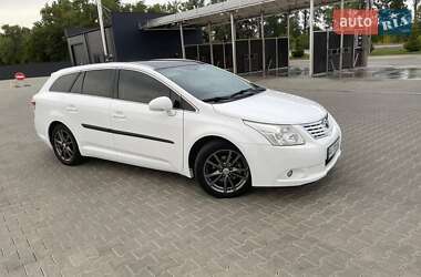 Універсал Toyota Avensis 2011 в 