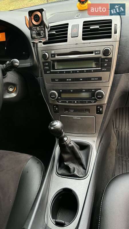 Универсал Toyota Avensis 2011 в Житомире фото 6 Универсал Toyota Avensis 2011 в Житомире