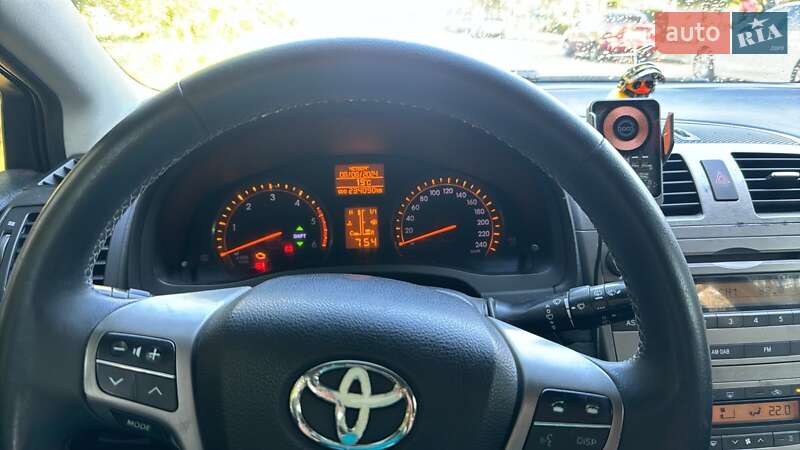 Универсал Toyota Avensis 2011 в Житомире фото 9 Универсал Toyota Avensis 2011 в Житомире