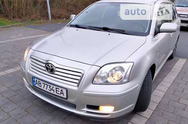 Универсал Toyota Avensis 2004 в Виноградове