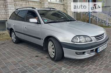 Универсал Toyota Avensis 1999 в Василькове