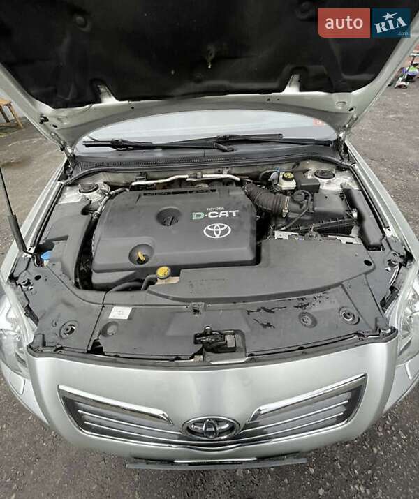 Универсал Toyota Avensis 2006 в Житомире фото 8 Универсал Toyota Avensis 2006 в Житомире