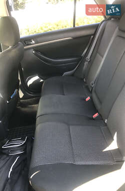Универсал Toyota Avensis 2006 в 