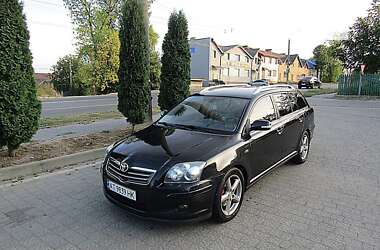 Універсал Toyota Avensis 2006 в Івано-Франківську