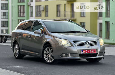 Універсал Toyota Avensis 2010 в Рівному