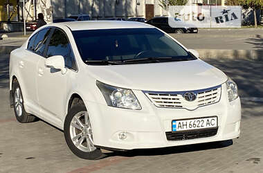 Седан Toyota Avensis 2011 в Днепре