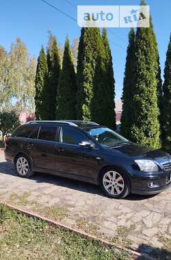 Универсал Toyota Avensis 2007 в Калиновке