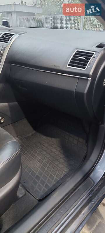 Седан Toyota Avensis 2012 в Кременчуге фото 5 Седан Toyota Avensis 2012 в Кременчуге