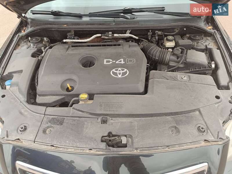 Универсал Toyota Avensis 2008 в Житомире