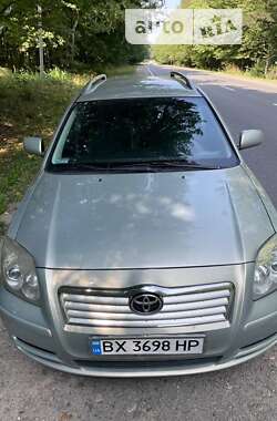 Универсал Toyota Avensis 2006 в Чорткове