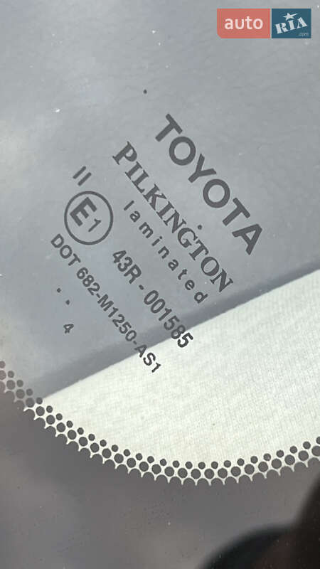 Универсал Toyota Avensis 2004 в Чорткове фото 18 Универсал Toyota Avensis 2004 в Чорткове