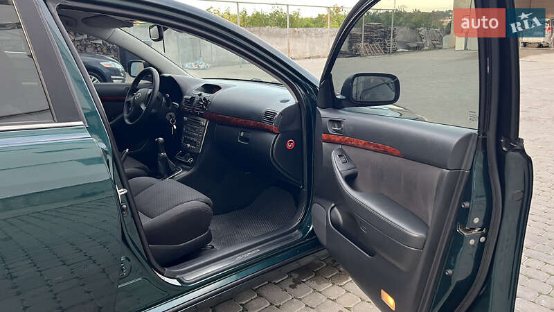 Универсал Toyota Avensis 2004 в Чорткове фото 24 Универсал Toyota Avensis 2004 в Чорткове