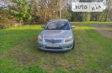 Седан Toyota Avensis 2008 в Львове