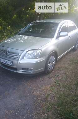 Седан Toyota Avensis 2004 в Полтаве