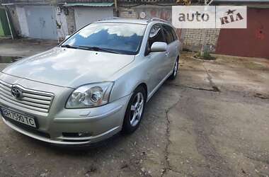 Універсал Toyota Avensis 2003 в Южноукраїнську