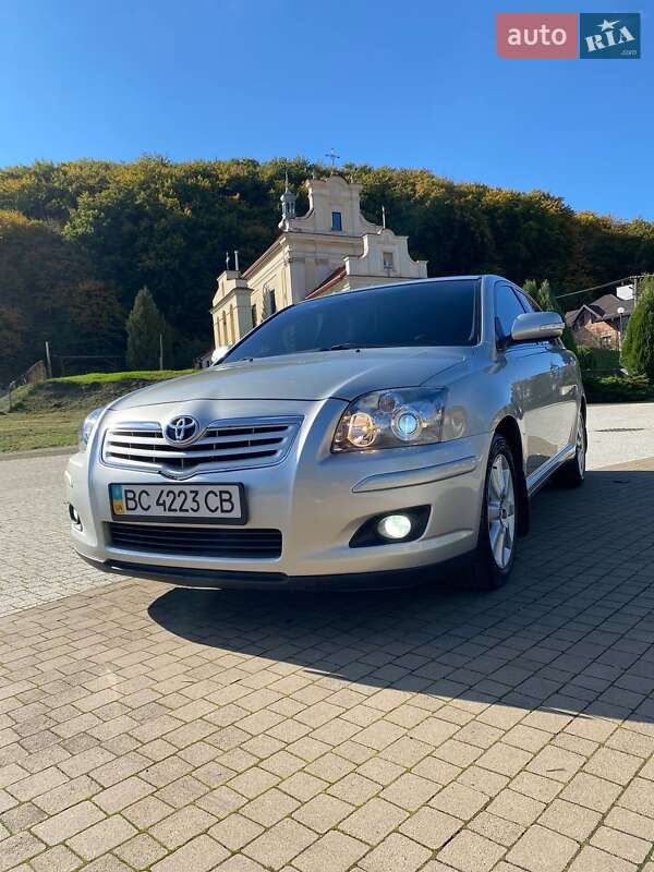 Toyota Avensis 2006