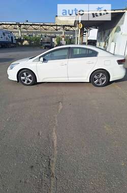 Седан Toyota Avensis 2010 в Одесі