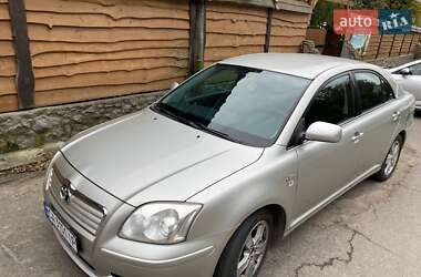 Ліфтбек Toyota Avensis 2006 в Умані