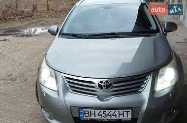 Універсал Toyota Avensis 2010 в Білгороді-Дністровському