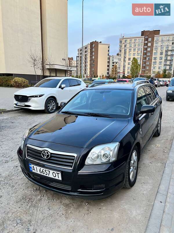 Универсал Toyota Avensis 2005 в Киеве