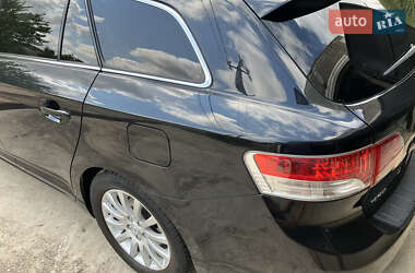 Универсал Toyota Avensis 2010 в 