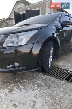Универсал Toyota Avensis 2010 в 