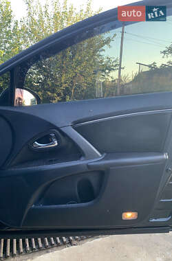 Универсал Toyota Avensis 2010 в 