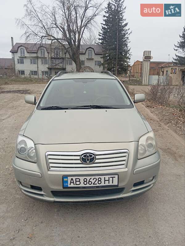 Универсал Toyota Avensis 2004 в Баре