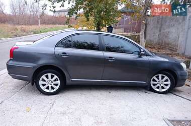 Седан Toyota Avensis 2008 в Запоріжжі