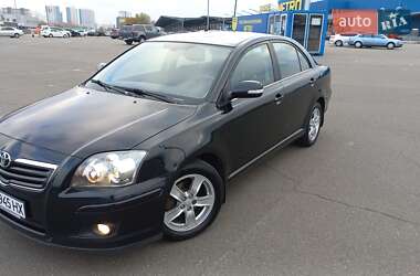 Седан Toyota Avensis 2008 в Киеве