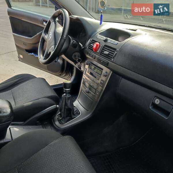 Універсал Toyota Avensis 2005 в Стрию