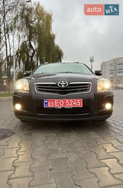 Универсал Toyota Avensis 2007 в Луцке