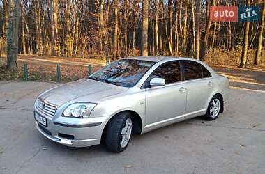 Седан Toyota Avensis 2005 в Львові