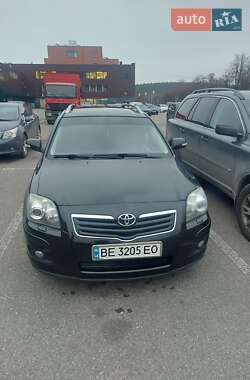 Універсал Toyota Avensis 2006 в Миколаєві