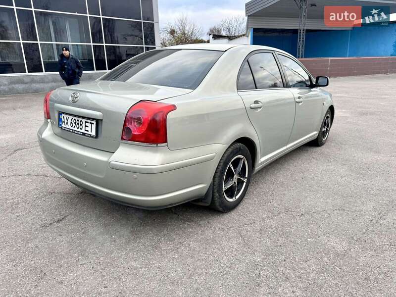 Седан Toyota Avensis 2004 в Харькове фото 7 Седан Toyota Avensis 2004 в Харькове