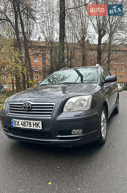 Универсал Toyota Avensis 2005 в Хмельницком