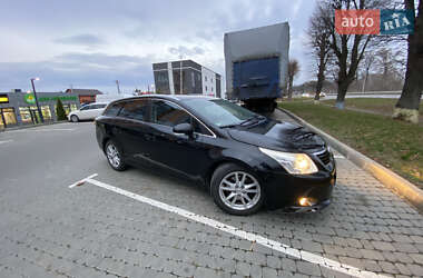 Універсал Toyota Avensis 2010 в Вінниці