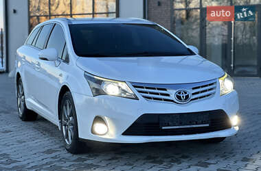 Универсал Toyota Avensis 2012 в Тернополе