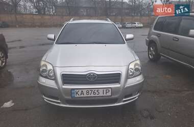 Универсал Toyota Avensis 2004 в Киеве