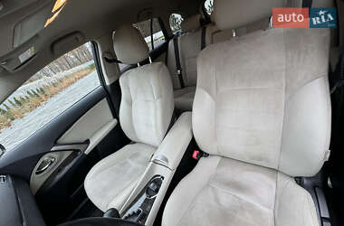 Универсал Toyota Avensis 2013 в Луцке