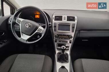 Универсал Toyota Avensis 2012 в Ананьеве