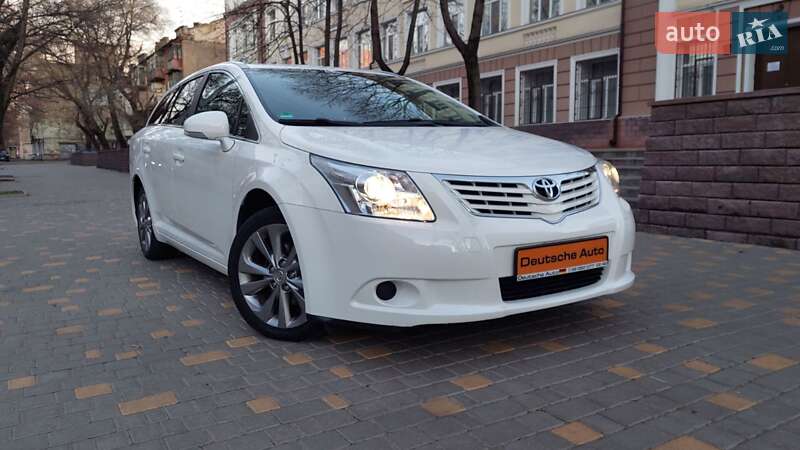Универсал Toyota Avensis 2010 в Одессе
