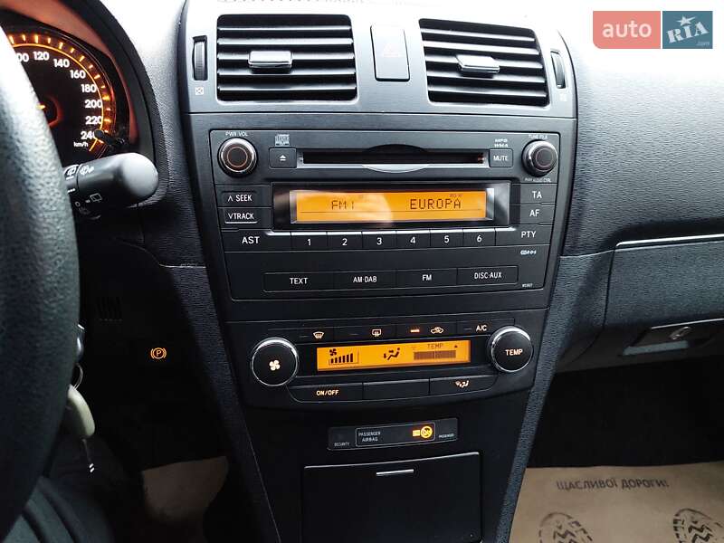 Универсал Toyota Avensis 2010 в Одессе