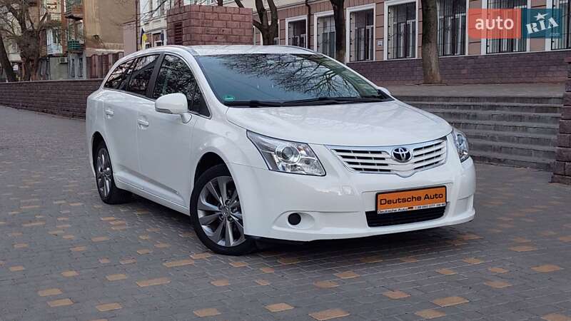 Универсал Toyota Avensis 2010 в Одессе