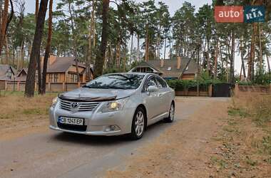 Седан Toyota Avensis 2012 в Чернігові