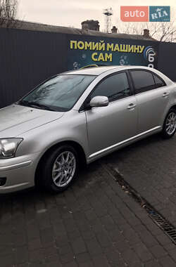 Седан Toyota Avensis 2007 в Днепре