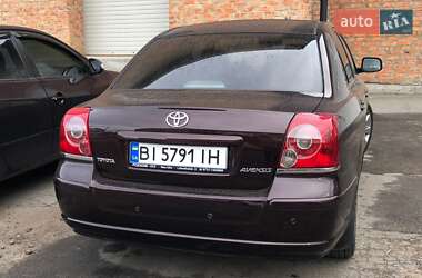 Седан Toyota Avensis 2008 в Полтаві