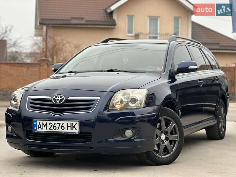 Універсал Toyota Avensis 2006 в Бердичеві