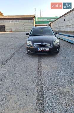 Універсал Toyota Avensis 2007 в Львові